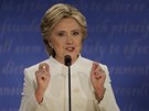 Clintonová bhem poslední debaty (20. íjna 2016)