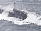 Ruská ponorka tídy Delta IV doprovází flotilu Barentsovým moem
