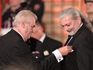 Prezident Milo Zeman ocenil za zásluhy i zpváka Daniela Hlku. (28. íjna...