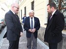 Jiří Brady s ministrem kultury Danielem Hermanem a ministrem zemědělství...