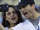 Mila Kunisová a Ashton Kutcher (Los Angeles, 19. íjna 2016)