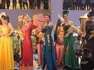 eská Miss Earth 2016 Kristýna Kubíková na módní pehlídce na Miss Earth