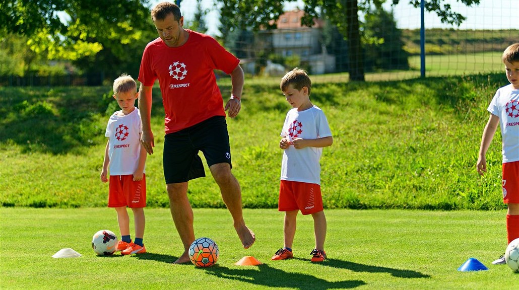 Trénink malých b�ezin�veských fotbalist�.