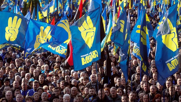 Demonstrace podan krajn pravicovou stranou Svoboda v Kyjev (14. jna 2016)