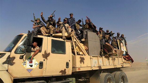 Irck bezpenostn jednotky vchodn od Mosulu (26. jna 2016)
