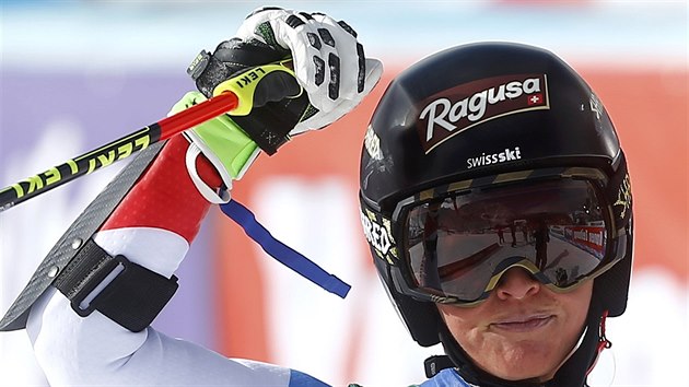 Lara Gutov je spokojen, prv vyhrla vyhrla vodn zvod sezony - ob slalom v rakouskm Sldenu.