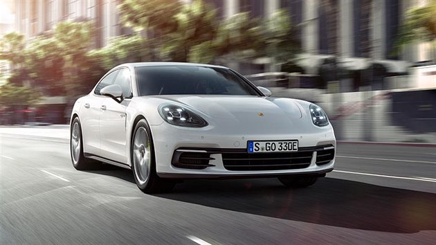 Porsche Panamera 4 E-Hybrid