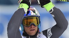 Alexis Pinturault v cíli obího slalomu v Söldenu