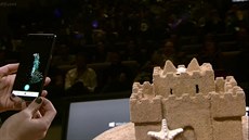 Microsoft chce mnohem více propojit reálný svt s tím digitálním. Na tiskové...