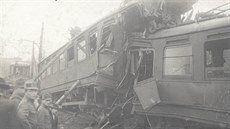 Snímek ze sráky tramvají u jámy Jindika v Lazích dne 23.5. 1919.