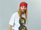 Markéta Procházková jako Axl Rose z kapely Guns N' Roses v show Tvoje tvá má...