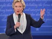 Clintonová na jedné ze závěrečných debat prezidentské kampaně (9. října 2016)