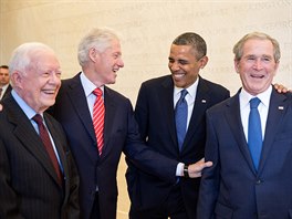 tyi prezidenti. Obama se svými pedchdci v úadu Jimmym Carterem, Billem...