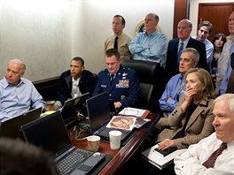 Obama a viceprezident Joe Biden spolu se leny národního bezpenostního týmu...