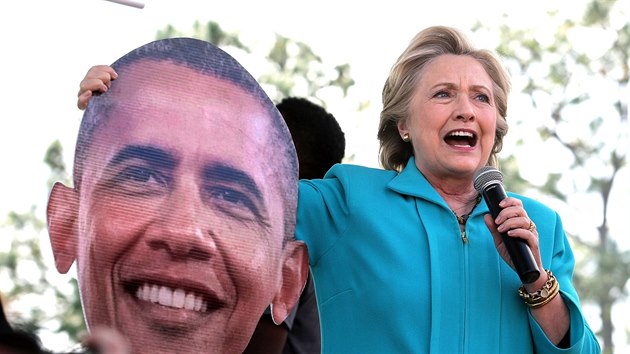 Demokratick� prezidentsk� kandid�tka Hillary Clintonov� p�i vystoupen� v Daytona Beach na Florid� (29. ��jna 2016)