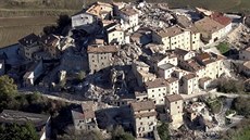 Oblast stední Itálie nedaleko msta Norcia zasáhlo v nedli silné zemtesení...