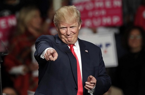 Donald Trump bhem kampan v Michiganu. (31.10 2016)