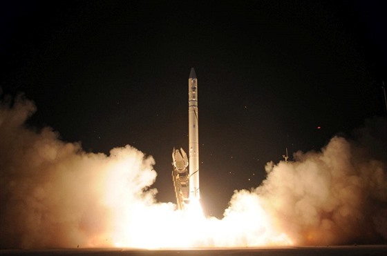 Izraelská raketa Šavit-2 dokáže na nízkou oběžnou dráhu Země dopravit náklad do...