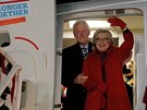 Hillary Clintonová pi píletu do New Yorku (8. listopadu 2016)