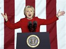 Hillary Clintonová na posledním předvolebním mítinku ve Philadelphii. (8....