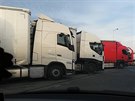 Kvli svtku v Nmecku ucpaly kamiony pechod Rozvadov