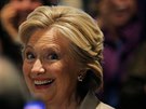 Kandidátka na prezidentku Hillary Clintonová odvolila v newyorském mst...