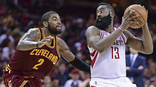 Poklad v podob me hj James Harden z Houstonu, potencionlnm zlodjem je Kyrie Irving z Clevelandu.