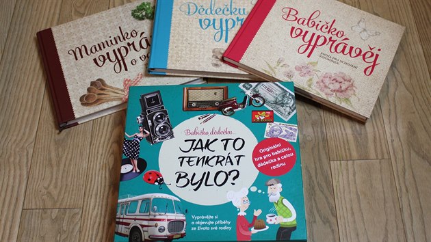 Monika Kopivov vydala zatm ti knky a jednu spoleenskou rodinnou hru.