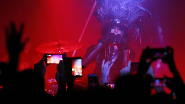 IAMX (Rock Caf, Praha, 6. listopadu 2016)