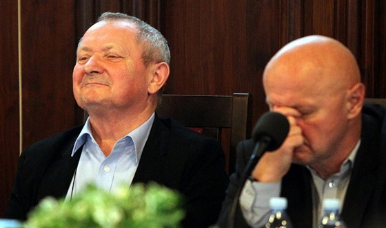 Sociální demokrat Vratislav Výborný (vlevo) ve vedení radnice zůstává. Tento...