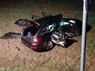 Tragick� dopravn� nehoda u obce Roudnice nedaleko Hradce Kr�lov�. (16.11.2016)