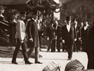 Císa� Franti�ek Josef I. na Jubilejní výstav� v Praze. 27. zá�í 1891. Snímek...
