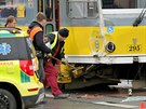 V Plzni se srazila tramvaj s autobusem, záchranái oetili 17 zranných
