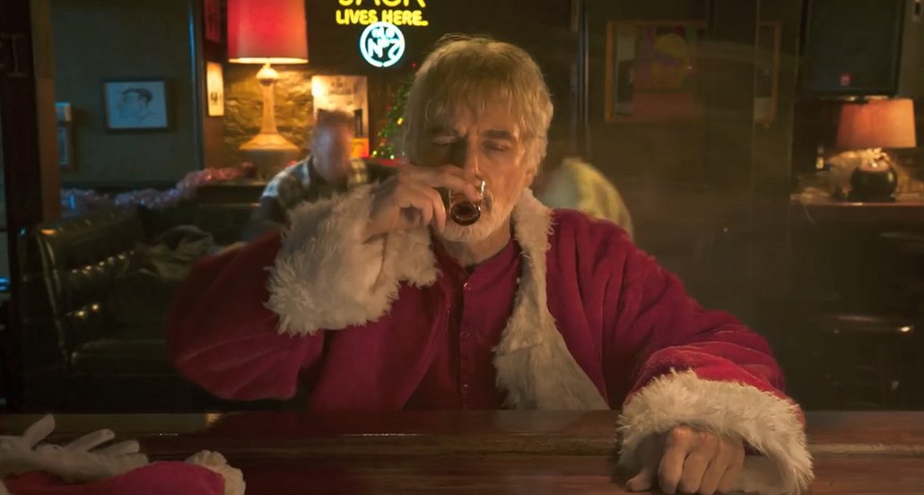 Z filmu Santa je po�ád úchyl