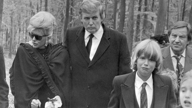 Donald Trump navštívil s rodinou Zlín v roce 1990, aby se zúčastnil pohřbu svého tchána Miloše Zelníčka.