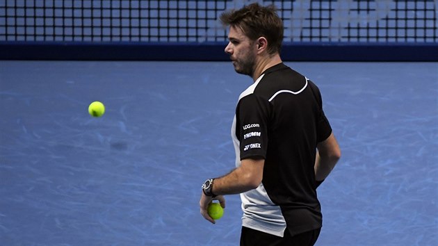 vcarsk tenista Stan Wawrinka  v duelu s Andym Murrayem z Velk Britnie.