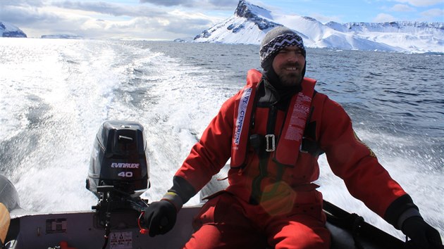 Pavel Kapler se při své práci dostává i do drsných klimatických podmínek. Pravidelně jezdí na Antarktidu.