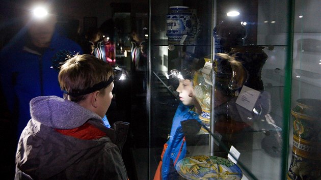 Pracovníci muzea očekávali, že na první noční prohlídku přijde zhruba 60 lidí, bylo jich nakonec skoro 300.