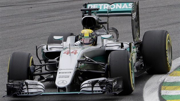 Lewis Hamilton v kvalifikaci na Velkou cenu Brazlie
