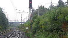 Po�kozený transformátor náv�stí na trati v Ostrav�-Vítkovicích