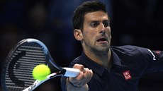 Srbský tenista Novak Djokovi v duelu s belgickým náhradníkem Davidem Goffinem.