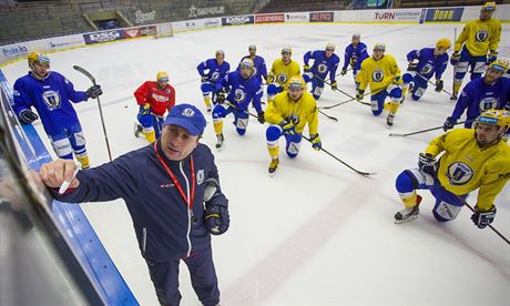 Robert Svoboda na tréninku hokejist Zlína.