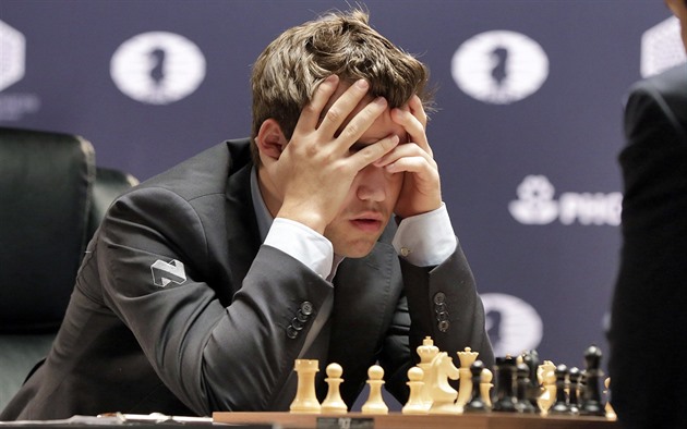 Jaké je vychovat génia šachů? Když vyhrál, otec mohl s klidem i umřít –  Šachy Vlčnov