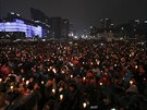 Statisíce Korejc v Soulu poadují demisi prezidentky Pak Kun-hje. (26.11.2016)
