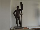 Socha Jana Ka�para z doby studentsk� od Karla Kr�tk�ho.