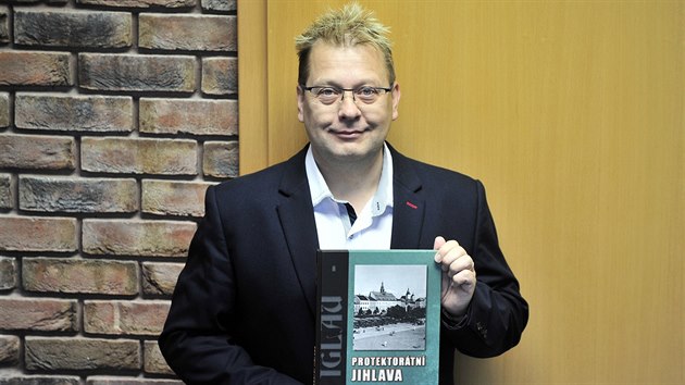 Publicista a jihlavsk patriot Ji Vybhal vydal novou knku o Jihlav v dob protektortu.