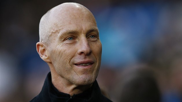 Americk kou Bob Bradley slavil proti Crystal Palace svou prvn vhru na lavice Swansea.