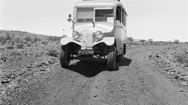 Expedi�ní Tatra 72 man�el� Baumových