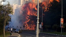 Poáry na mnoha místech Izraele zamstnávají u ti dny tamní hasie i...