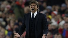 Trenér Chelsea Antonio Conte bhem utkání proti Middlesbrough.